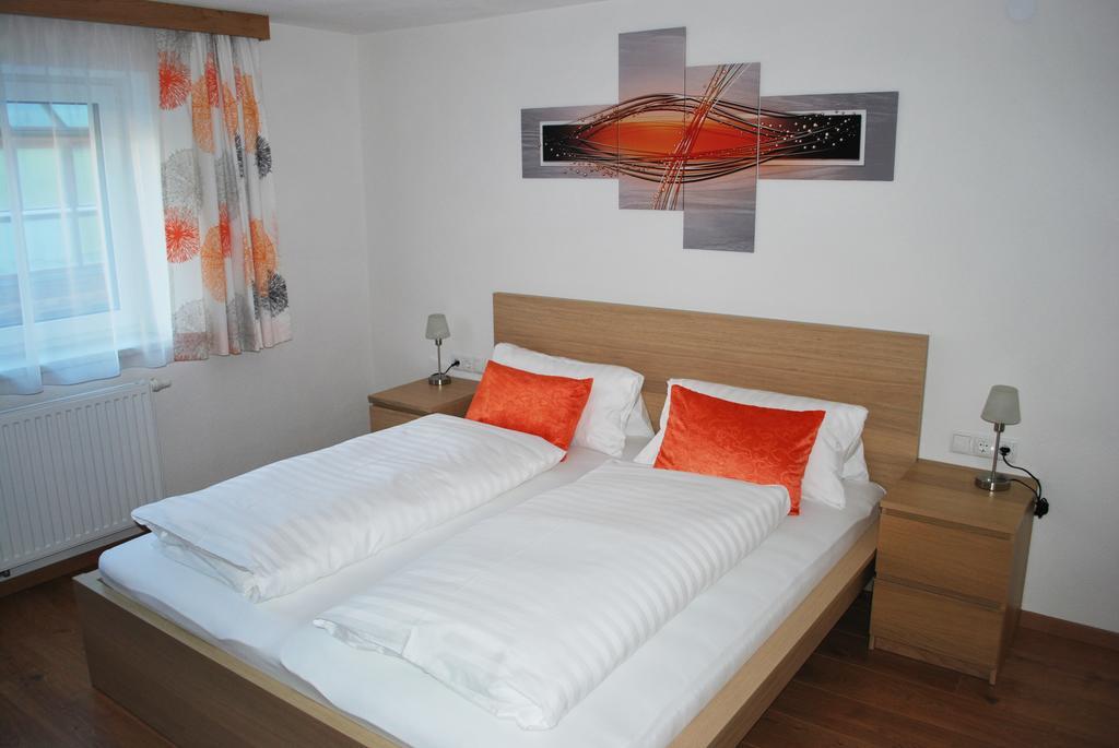 Ferienwohnung Nuener Grins Екстериор снимка