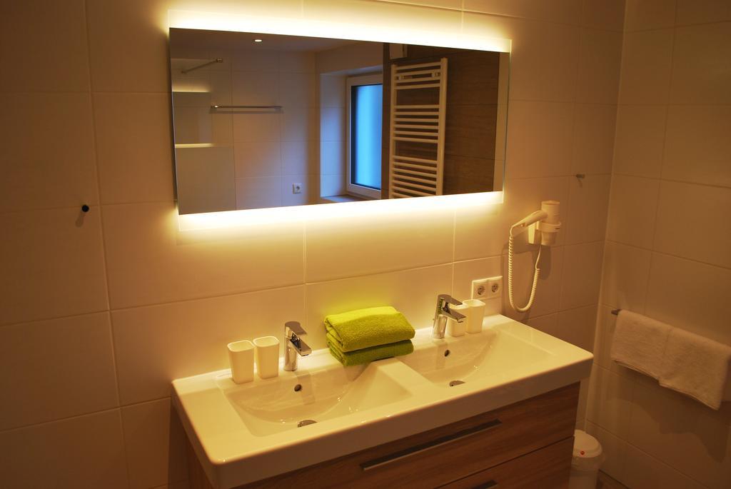 Ferienwohnung Nuener Grins Екстериор снимка